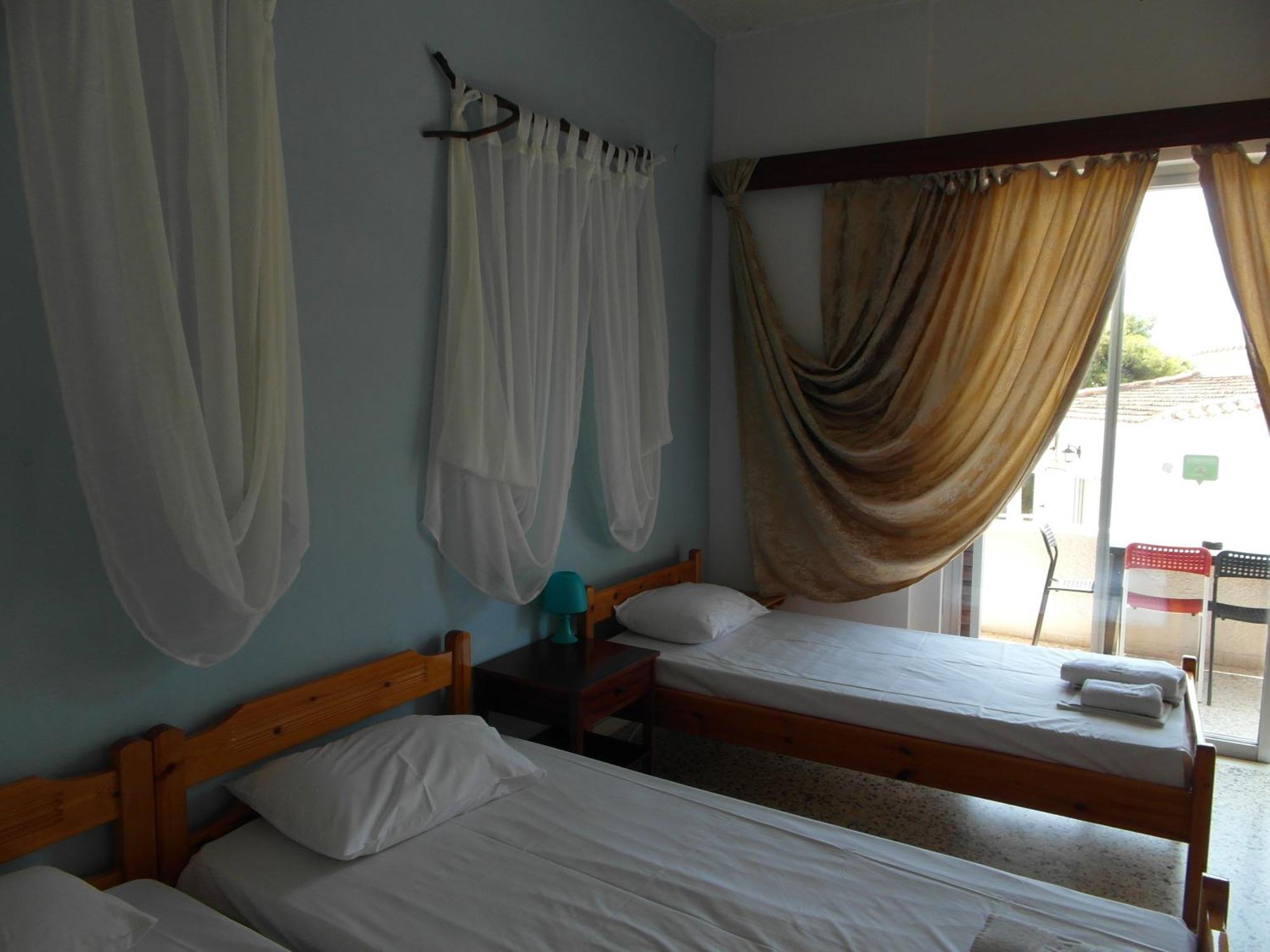 Eri Studios Agia Marina  Номер фото