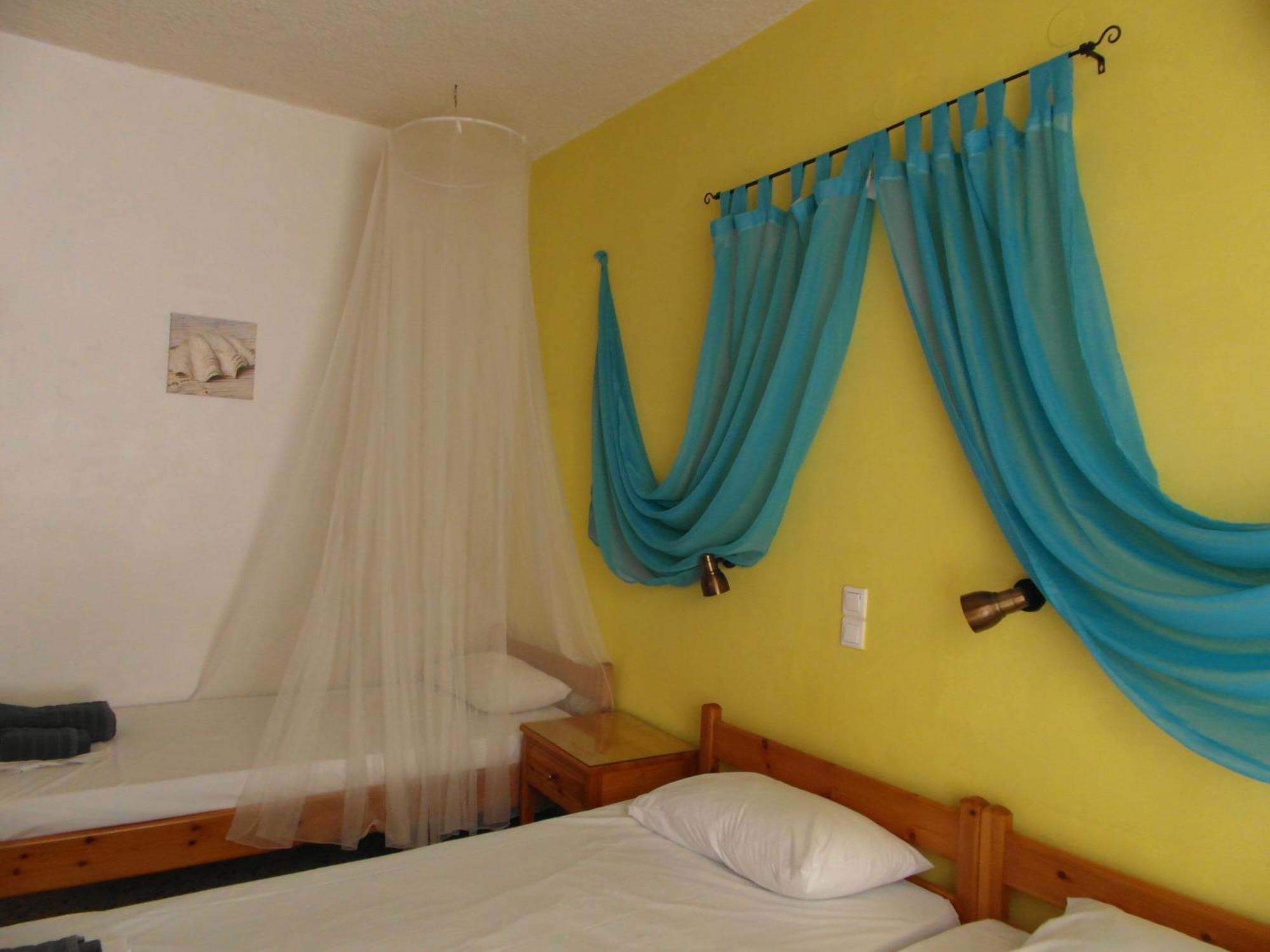 Eri Studios Agia Marina  Номер фото